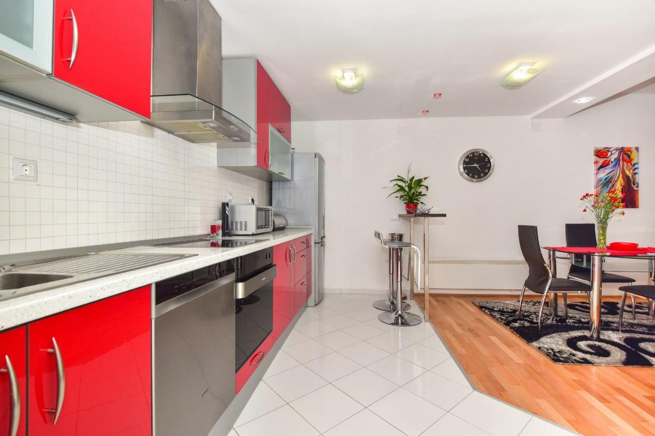 Apartment G.V. Makarska Dış mekan fotoğraf